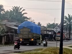 Mobil Fuso Angkutan batubara Tidak Tercatat Dalam (SE) ESDM Adean Teguh Ada Apa,?