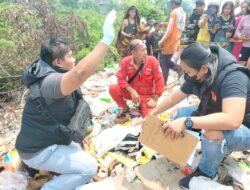 Ditemukan Mayat Bayi Perempuan di Tempat Sampah: Polsek Telanai Lakukan Evakuasi