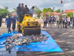 Bentuk Komitmen Kapolres Tebo, Musnahkan Barang Bukti Kejahatan di Akhir Tahun 2023